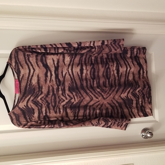Tiger print dress - Picture 2 of 4